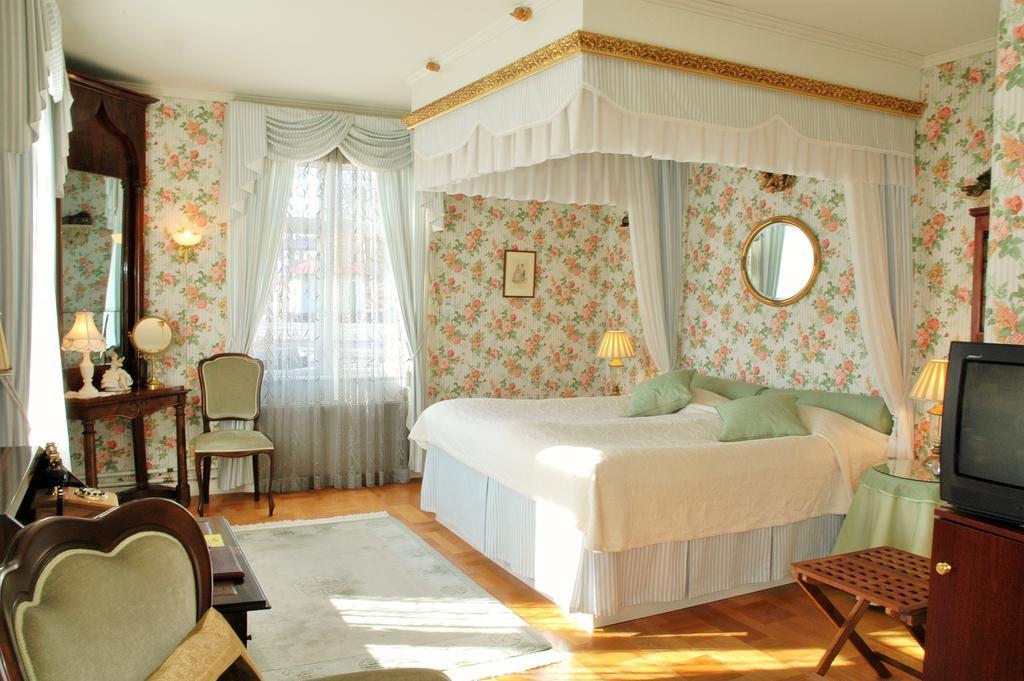 Hotell Torpa Pensionat - Sweden Hotels Södertälje الغرفة الصورة